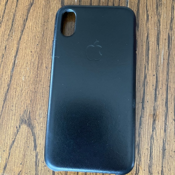 iPhone XS genuine Apple leather case- Black - Picture 1 of 2